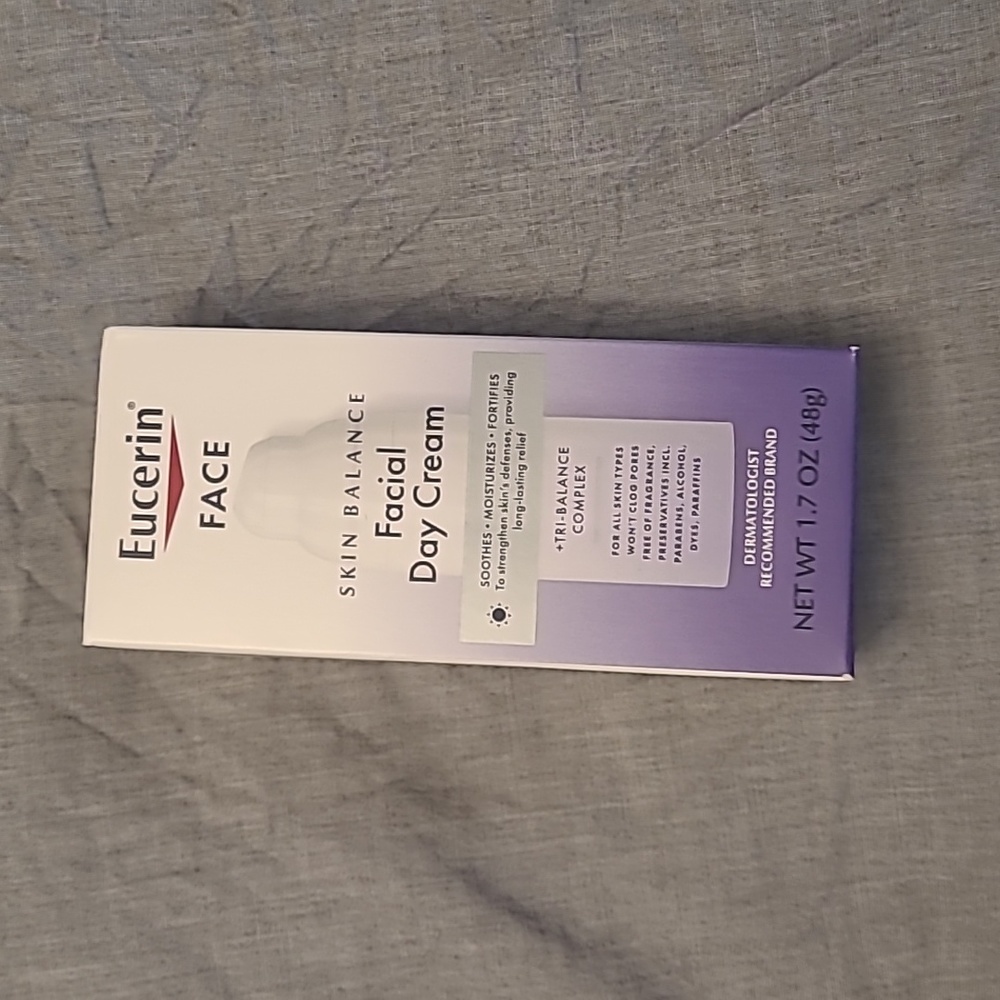 EUCERIN SKIN BALANCE FACIAL DAY CREAM